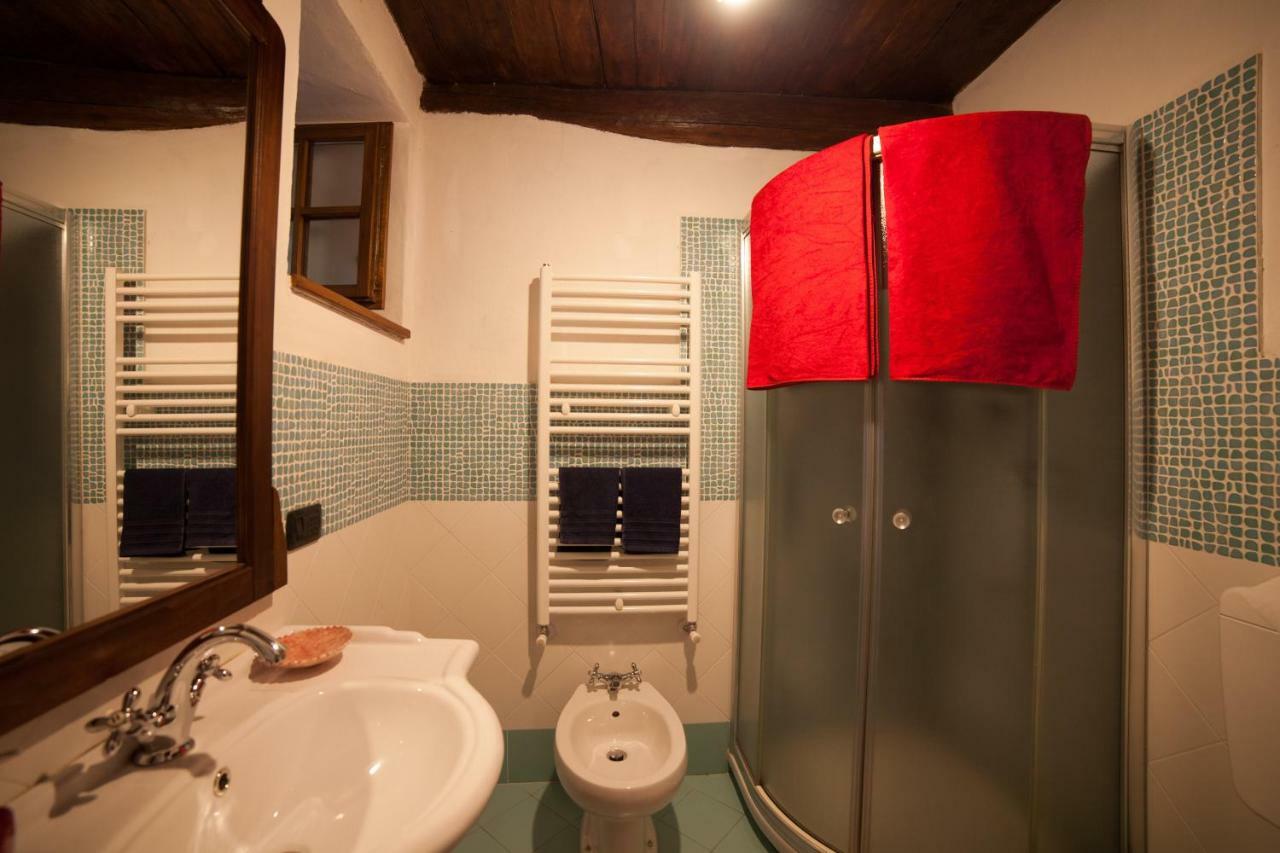 La Vecchia Casa Rosa Apartment Cannero Riviera Ngoại thất bức ảnh